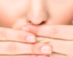 口臭の原因、予防、対処法